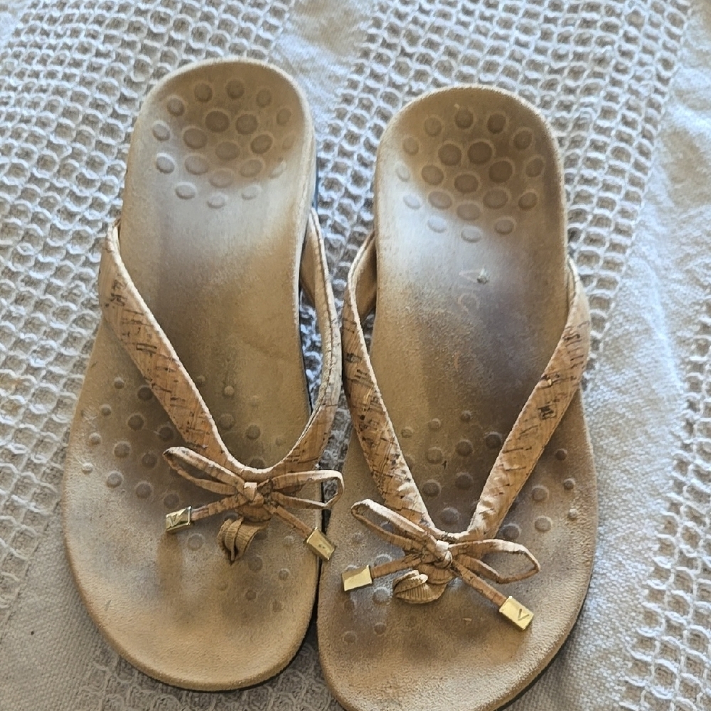 Women's Tan Sandals